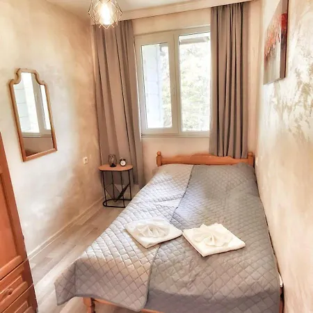 & Restaurant Hotel *