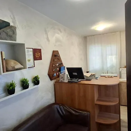 & Restaurant فندق كوتيل