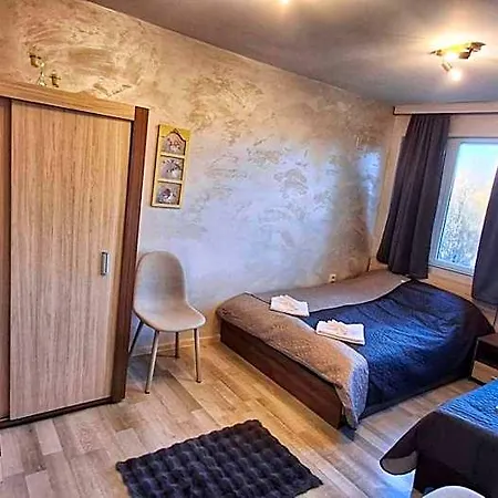 & Restaurant فندق *